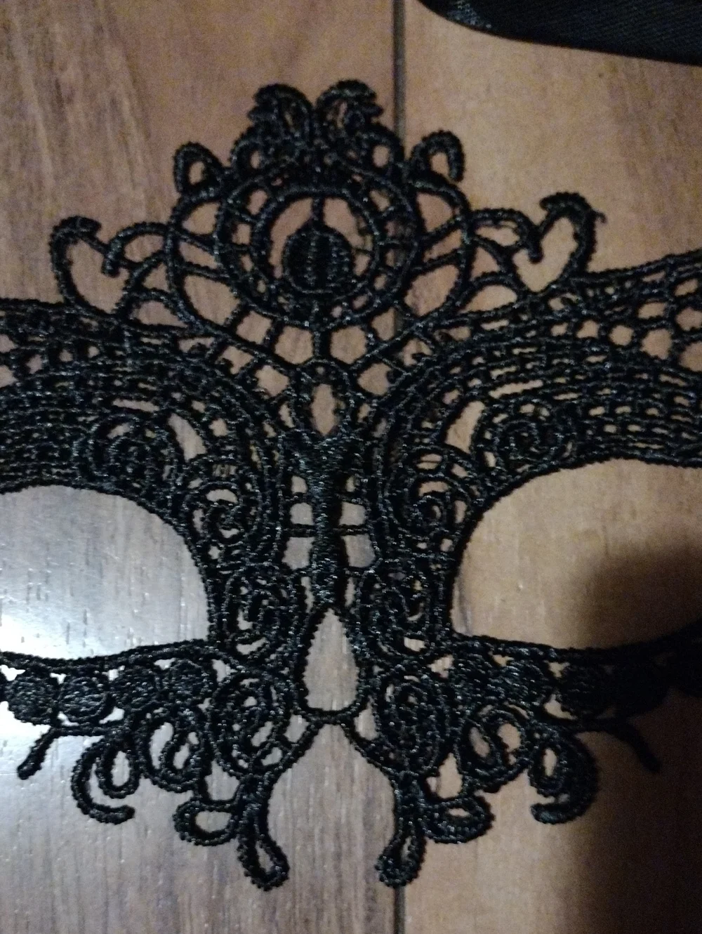 Lace Venetian Eye Mask - Black